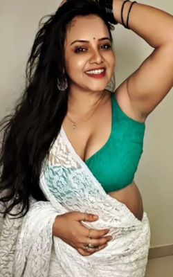 Priya Gamre hot pic 