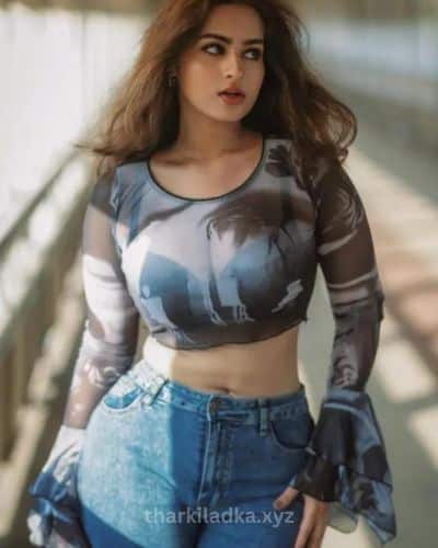 Ayesha Khan Hot Pics